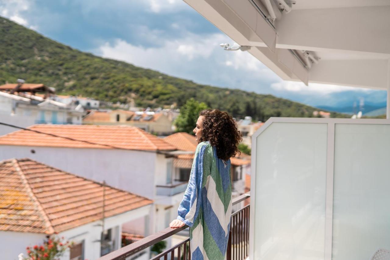Iraklitsa Suites Nea Iraklitsa Bagian luar foto