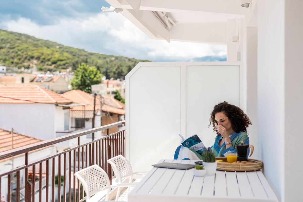 Iraklitsa Suites Nea Iraklitsa Bagian luar foto